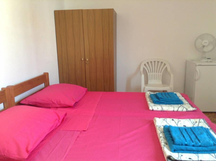 Guest House Perfect Location Bol Esterno foto